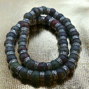 Double loop bracelet